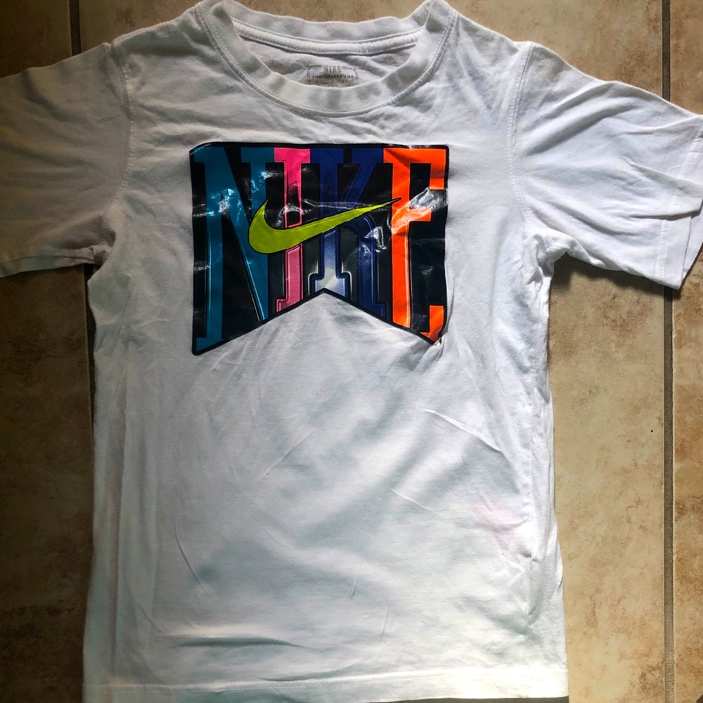 Short sleeve